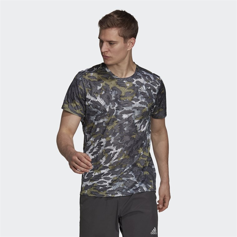 adidas Fast Graphic Primeblue Erkek Tişört
