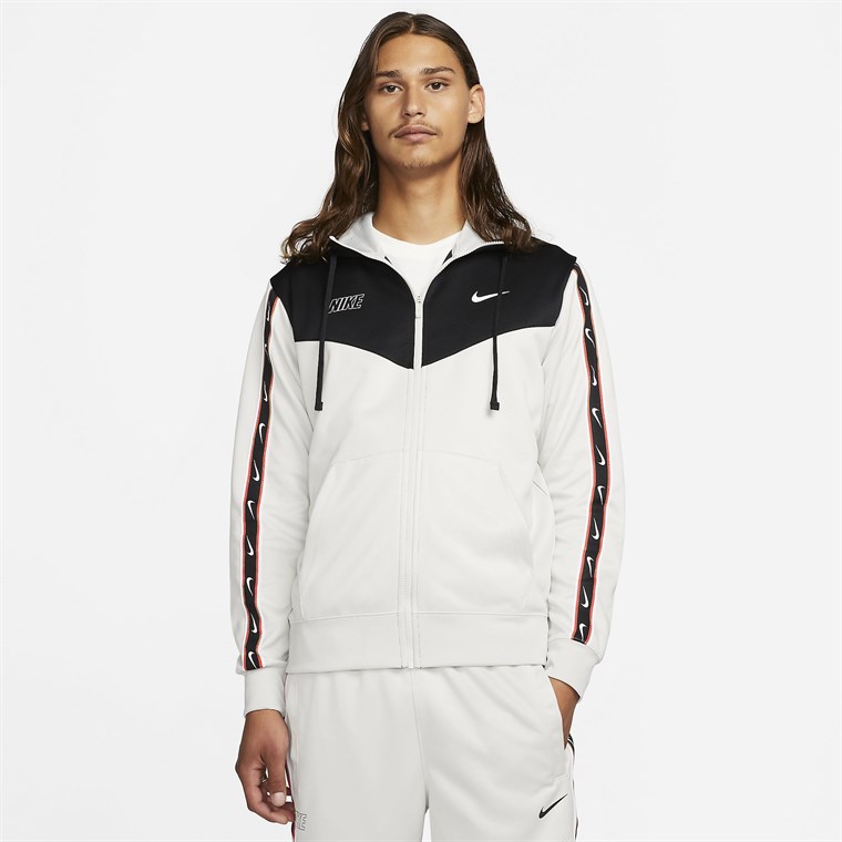 Nike Sportswear Repeat Erkek Sweatshirt IV6347