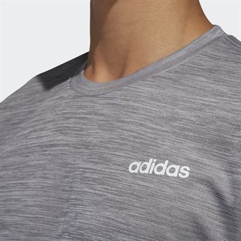 adidas Designed 2 Move HEather Erkek Tişört