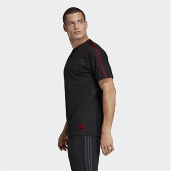 adidas Manchester United Seasonal Special Erkek Tişört