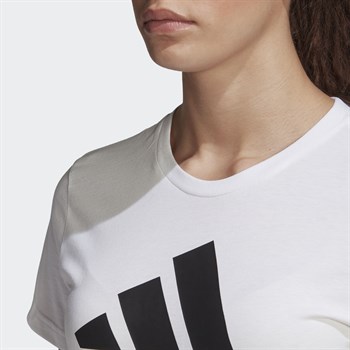 adidas Must Haves Badge of Sport Kadın Tişört