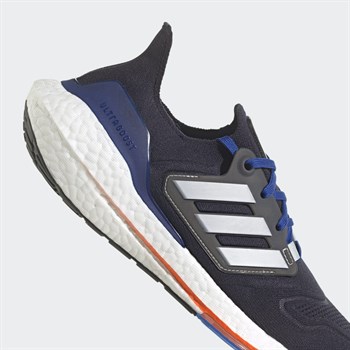 adidas Ultraboost 22 Erkek Koşu Ayakkabısı