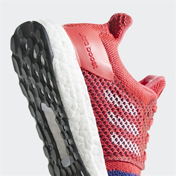 adidas UltraBoost ST W Kadın Koşu Ayakkabısı