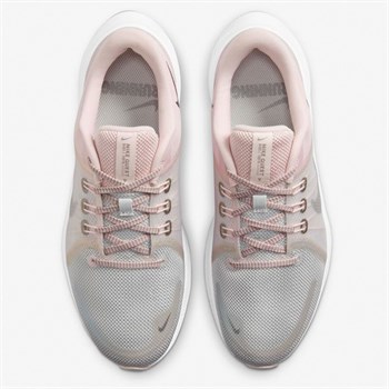 Nike Quest 4 Premium Kadın Koşu Ayakkabısı